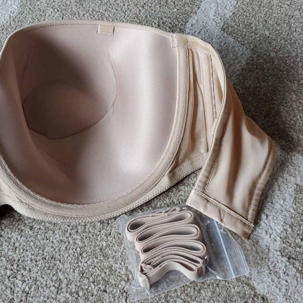 Nwot!! Bali underwire w/padding - Picture 3 of 5